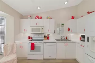 1216 Spoonbill Landings Cir, Bradenton, FL 34209 - Photo 7