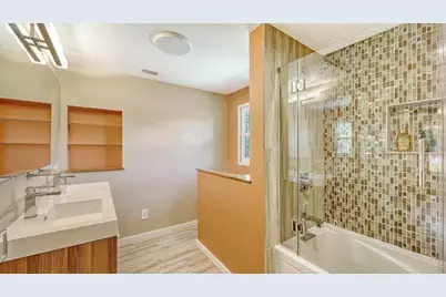 875 Indian Beach Drive, Sarasota, FL 34234 - Photo 27