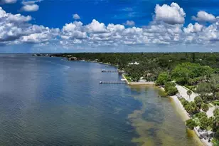 875 Indian Beach Dr, Sarasota, FL 34234 - Photo 7