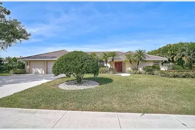7570 Links Court, Sarasota, FL 34243 - Photo 5