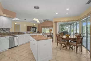 7570 Links Ct, Sarasota, FL 34243 - Photo 15