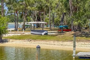 6427 Moorings Point Cir, Lakewood Ranch, FL 34202 - Photo 23