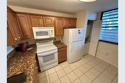 645 Woodlawn Drive, Bradenton, FL 34210 - Photo 3