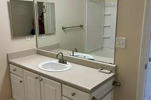 4802 51st Street W, Bradenton, FL 34210 - Photo 9