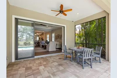 14325 Stirling Drive, Lakewood Ranch, FL 34202 - Photo 5