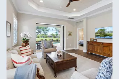 14325 Stirling Drive, Lakewood Ranch, FL 34202 - Photo 9