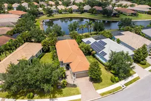 14325 Stirling Dr, Lakewood Ranch, FL 34202 - Photo 1