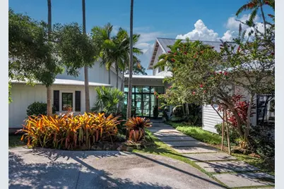 8413 9th Avenue NW, Bradenton, FL 34209 - Photo 5