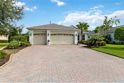 7621 Charleston Street, University Park, FL 34201 - Photo 5