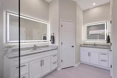12516 Thornhill Court, Lakewood Ranch, FL 34202 - Photo 29