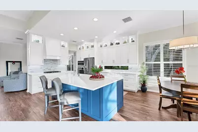 12516 Thornhill Court, Lakewood Ranch, FL 34202 - Photo 15