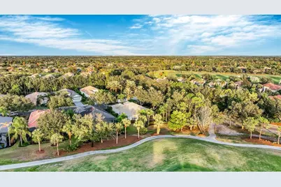 12516 Thornhill Court, Lakewood Ranch, FL 34202 - Photo 39