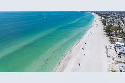 2714 Avenue C, Holmes Beach, FL 34217 - Photo 15