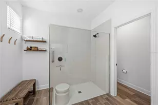 4837 Antrim Dr, Sarasota, FL 34240 - Photo 21