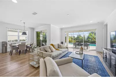 4837 Antrim Drive, Sarasota, FL 34240 - Photo 15