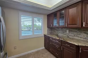 9604 Cortez Rd W, Bradenton, FL 34210 - Photo 13