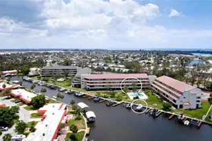 9604 Cortez Rd W, Bradenton, FL 34210 - Photo 3