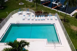 9604 Cortez Rd W, Bradenton, FL 34210 - Photo 33