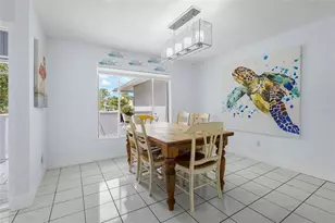 5720 Timberlake Cir, Sarasota, FL 34243 - Photo 7