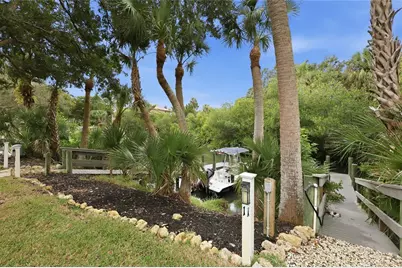 315 Bayshore Drive, Osprey, FL 34229 - Photo 37