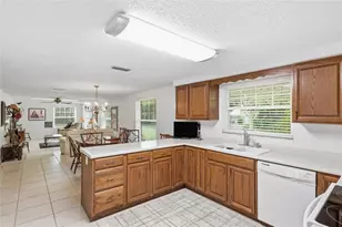 315 Bayshore Dr, Osprey, FL 34229 - Photo 11