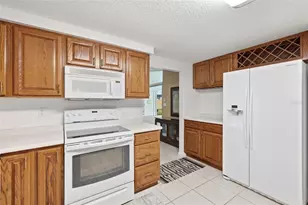 315 Bayshore Dr, Osprey, FL 34229 - Photo 27