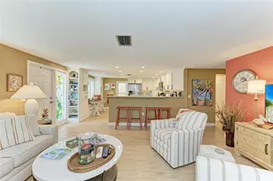 136 Crescent Dr, Anna Maria, FL 34216 - Photo 15