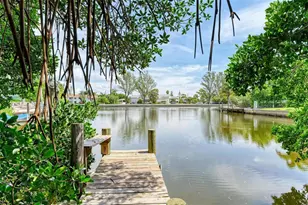 136 Crescent Dr, Anna Maria, FL 34216 - Photo 59