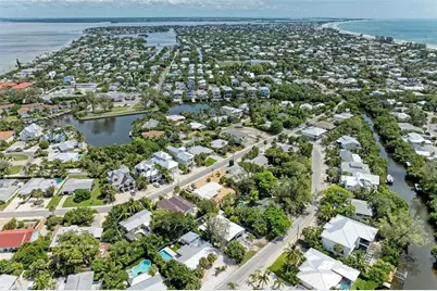 136 Crescent Dr, Anna Maria, FL 34216 - Photo 65