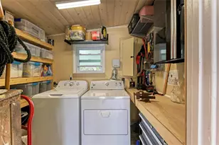 136 Crescent Dr, Anna Maria, FL 34216 - Photo 53