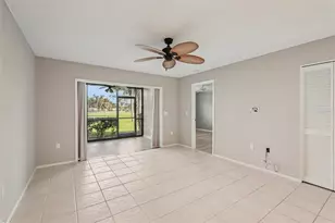 5755 Avista Dr, Sarasota, FL 34243 - Photo 15