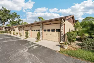 5755 Avista Dr, Sarasota, FL 34243 - Photo 7