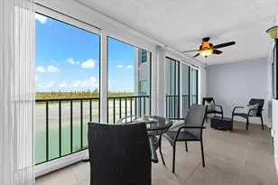 9393 Midnight Pass Rd, Sarasota, FL 34242 - Photo 15