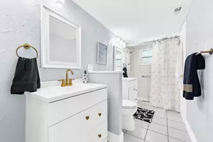 9393 Midnight Pass Rd, Sarasota, FL 34242 - Photo 31