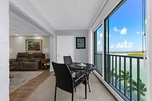 9393 Midnight Pass Rd, Sarasota, FL 34242 - Photo 19