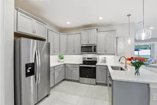 112 Ibiza Loop, Venice, FL 34292 - Photo 7