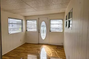 3403 Overcup Oak Terrace, Sarasota, FL 34237 - Photo 5