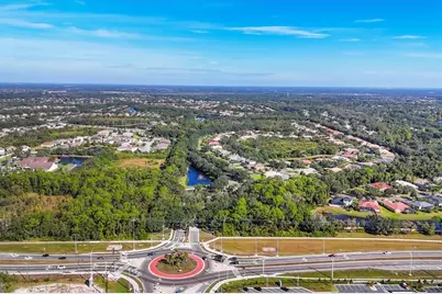 13046 Peregrin Circle, Bradenton, FL 34212 - Photo 37