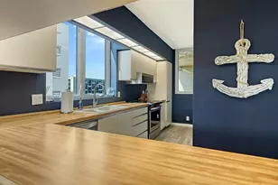 1115 Gulf of Mexico Dr, Longboat Key, FL 34228 - Photo 15