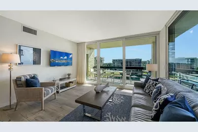 1115 Gulf Of Mexico Drive #401, Longboat Key, FL 34228 - Photo 9