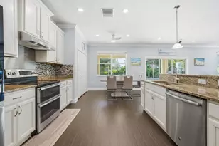 10534 Lake Seminole Terrace, Seminole, FL 33772 - Photo 25