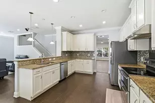 10534 Lake Seminole Terrace, Seminole, FL 33772 - Photo 17