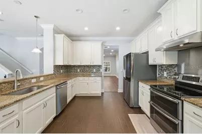 10534 Lake Seminole Terrace, Seminole, FL 33772 - Photo 19