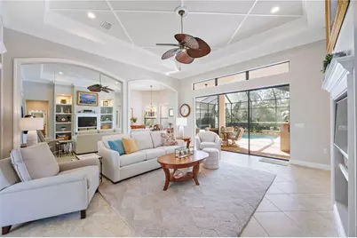 13844 Siena Loop, Lakewood Ranch, FL 34202 - Photo 9