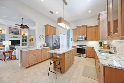 13844 Siena Loop, Lakewood Ranch, FL 34202 - Photo 15