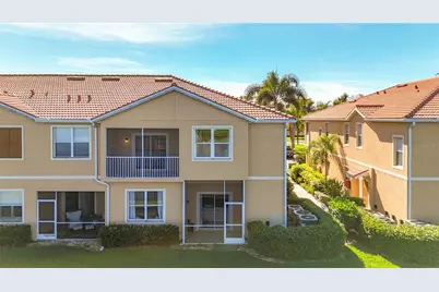 3668 Parkridge Circle #28-201, Sarasota, FL 34243 - Photo 9