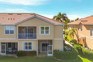 3668 Parkridge Cir, Sarasota, FL 34243 - Photo 9