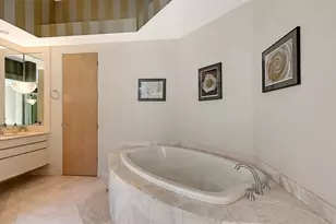 510 Harbor Gate Way, Longboat Key, FL 34228 - Photo 29