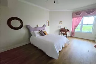 5450 Eagles Point Cir, Sarasota, FL 34231 - Photo 23