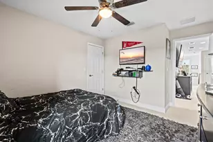 5709 Silver Sun Dr, Apollo Beach, FL 33572 - Photo 43